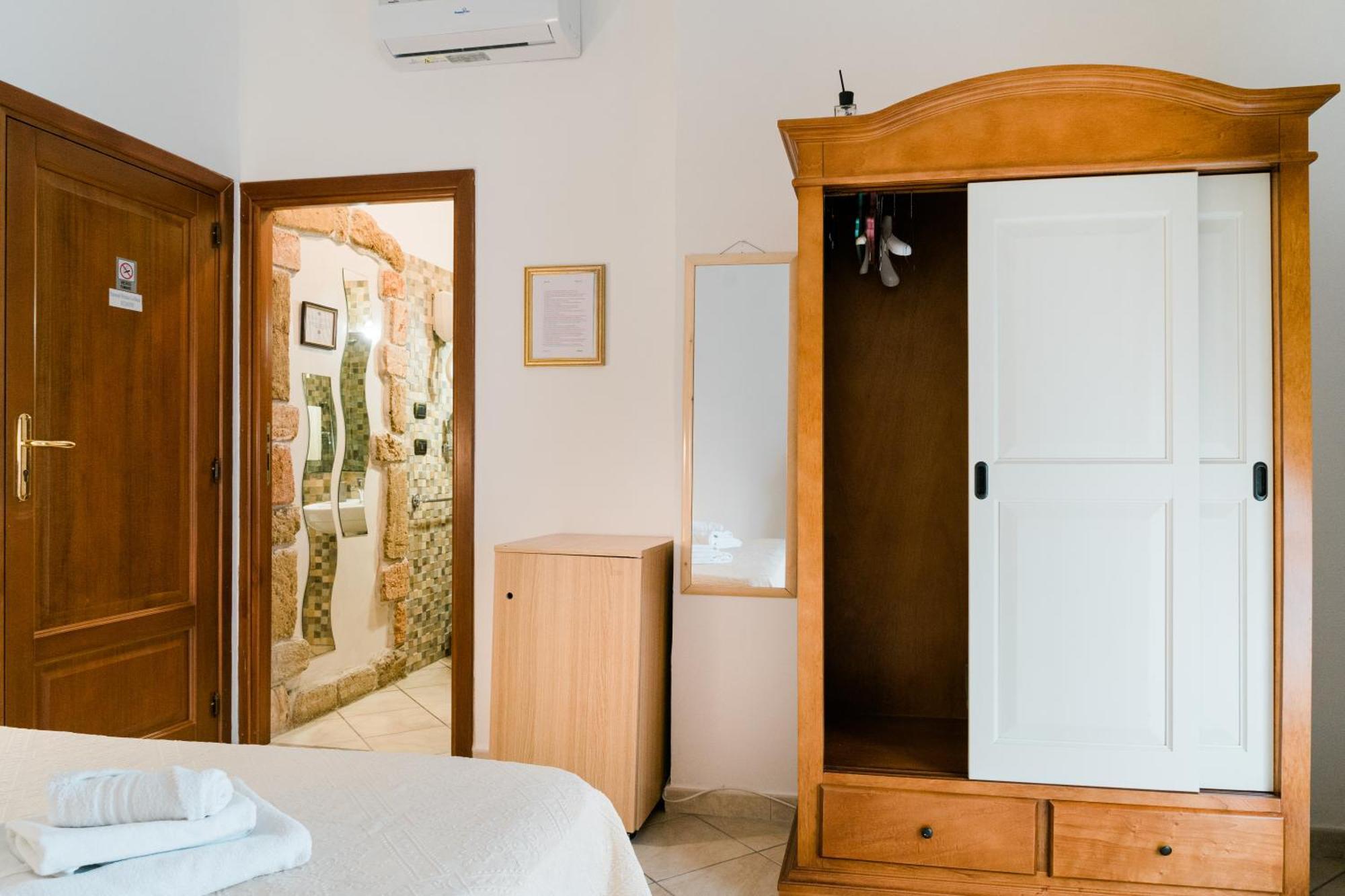 La Marmora Hotel Alghero Luaran gambar